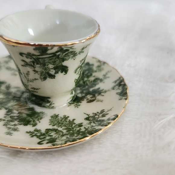 Ivry & green Alice & Wonderland miniture tea cup rare collectible - Picture 7 of 7